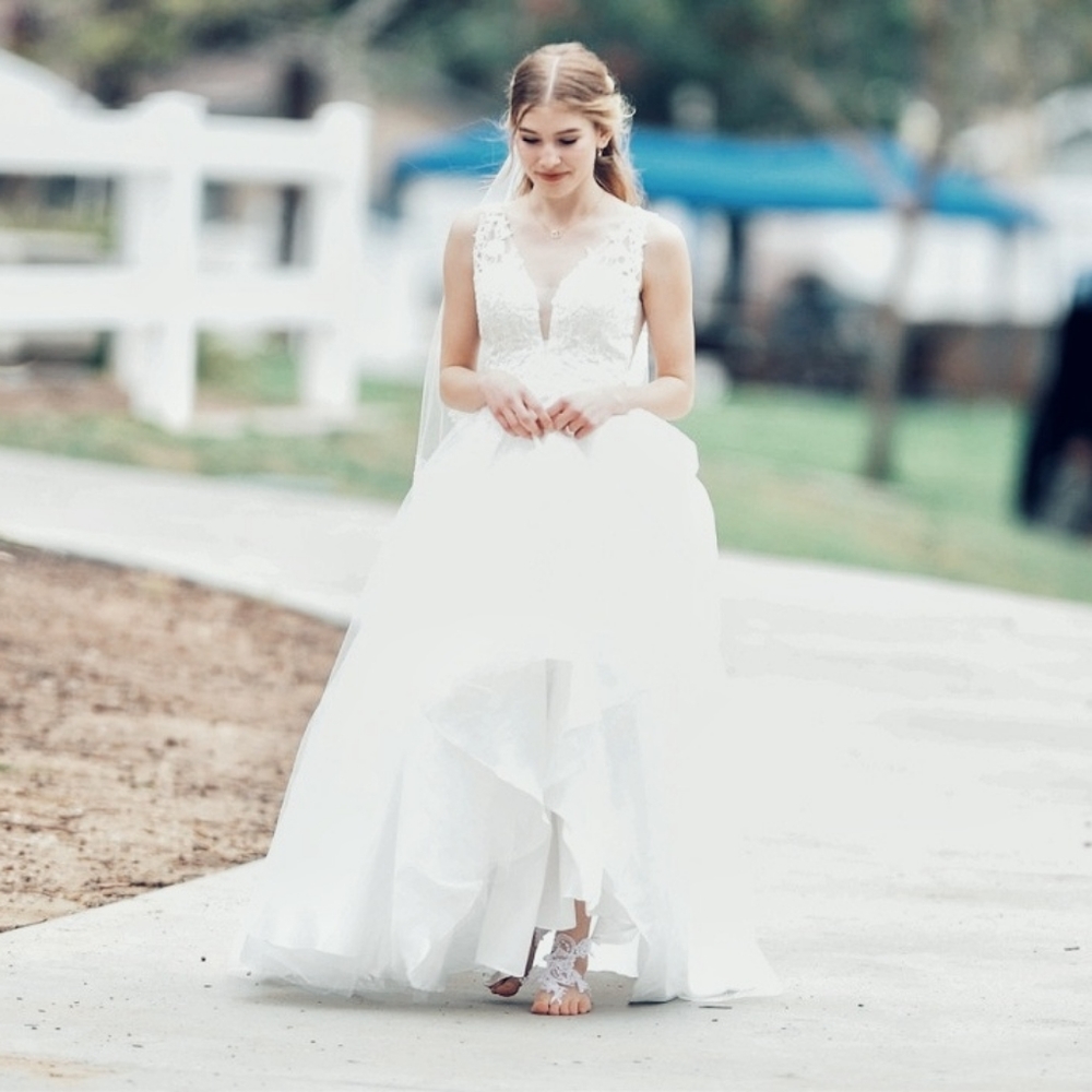Wedding dress